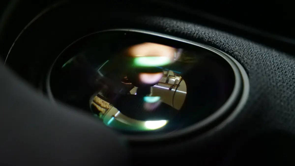 Apple Vision Proに搭載されるMicro-OLED