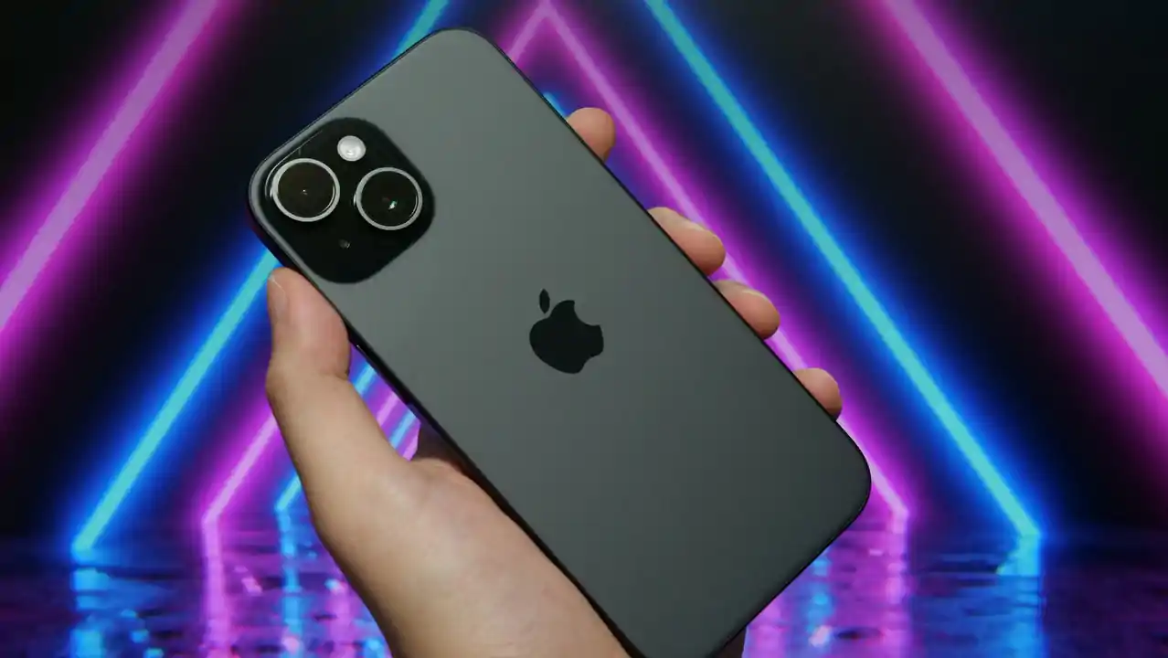 iPhone 15 レビュー