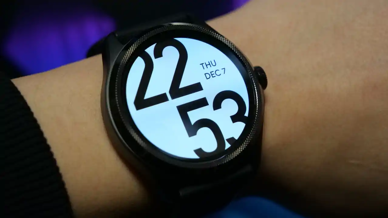 TicWatch Pro5 実機のデザイン 写真 レビュー