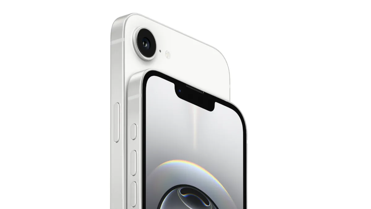 iPhone 16e