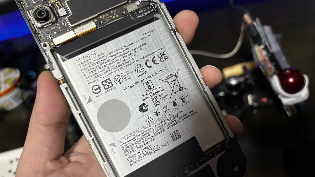 CMF Phone1のバッテリー