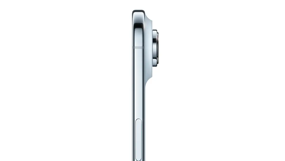iPhone AIrの薄さとカメラの出っ張りがわかりやすい画像
