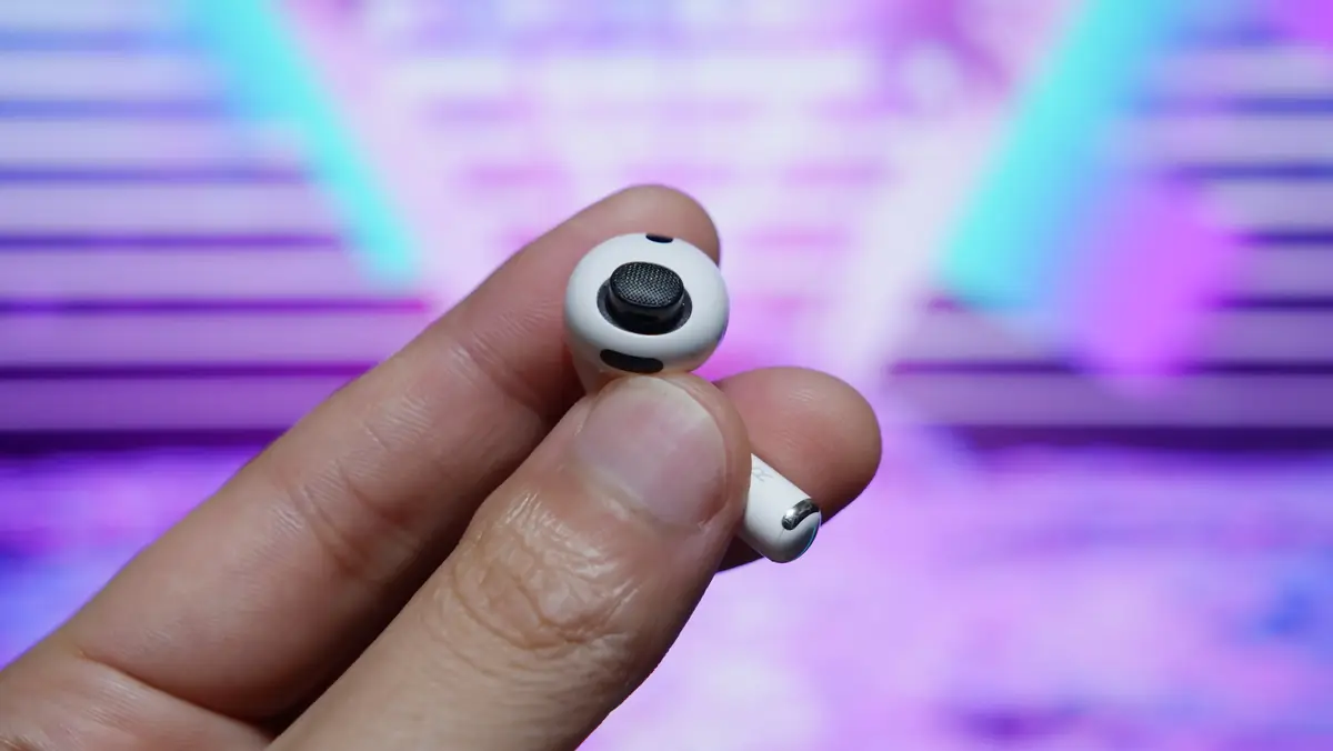 AirPods Pro3のノズル イヤーチップを外した状態
