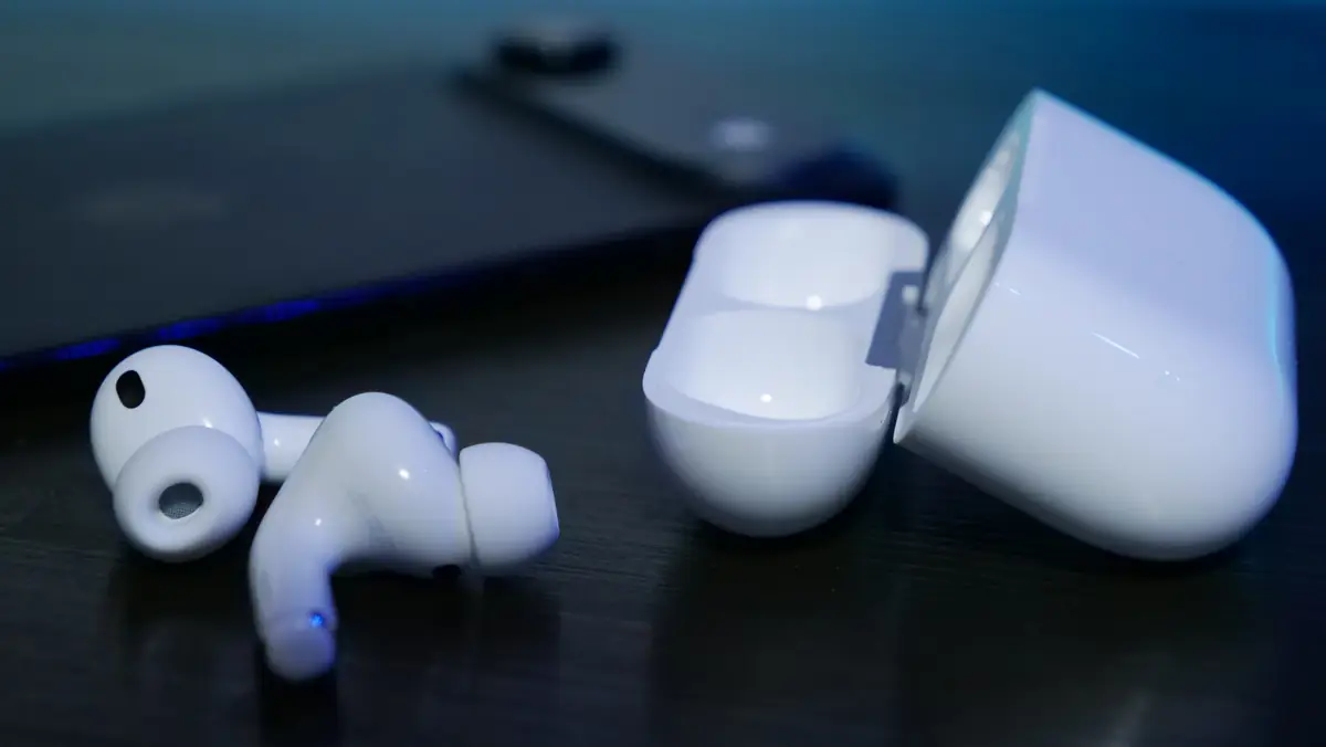 AirPods Pro3 レビュー イヤホンと充電ケース