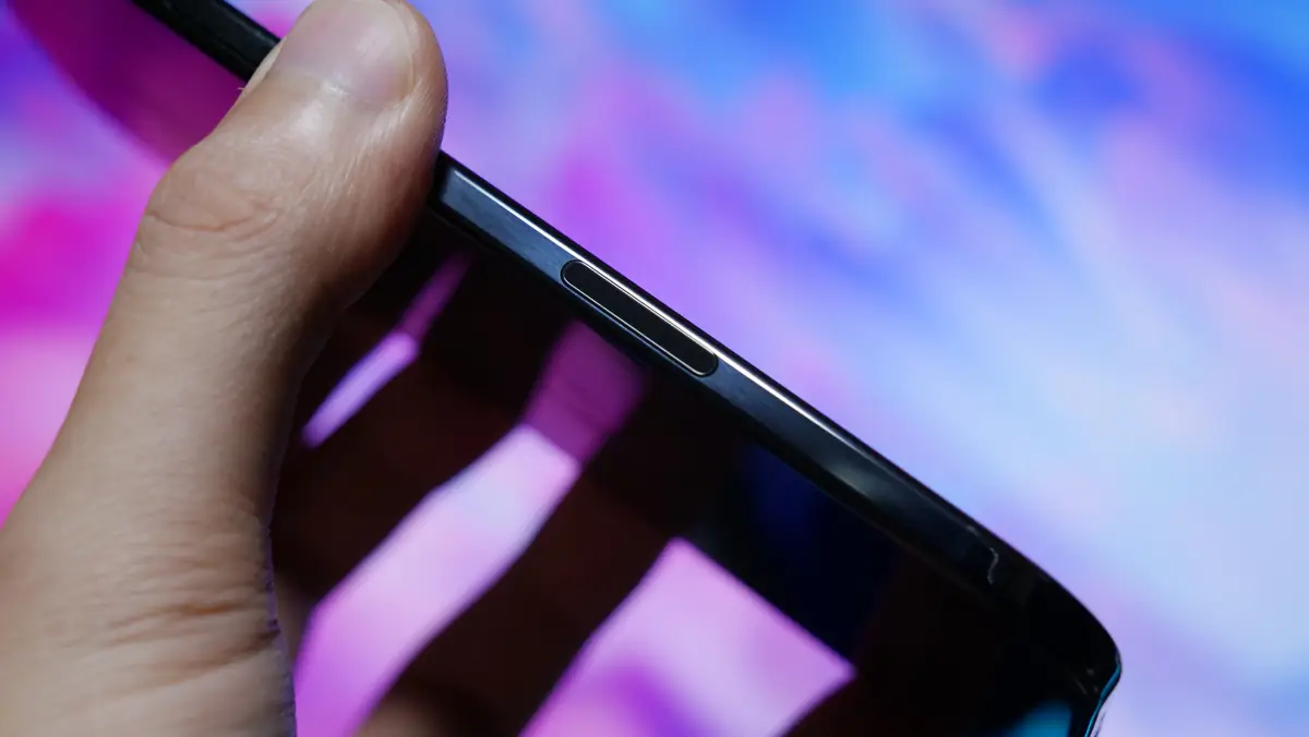 iPhone Airのカメラコントロール