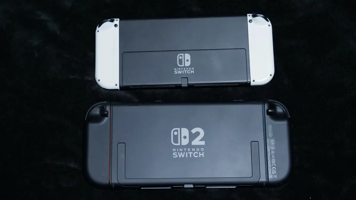 任天堂スイッチ2と旧型任天堂スイッチ 違いと比較 背面の違い