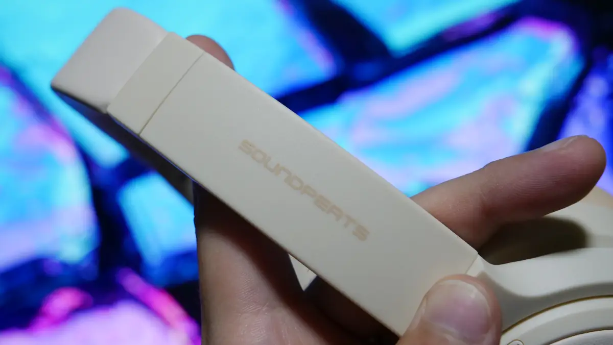 SOUNDPEATS Space Pro ヘッドバンド ロゴ