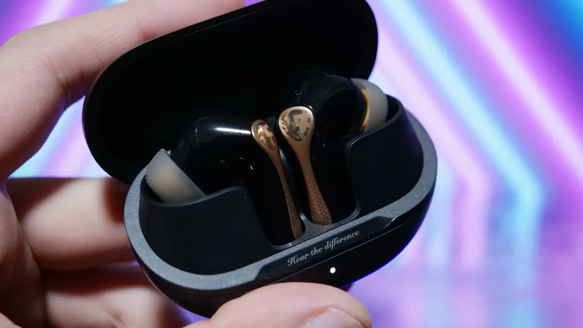 SOUNDPEATS Air5 Pro+のデザイン