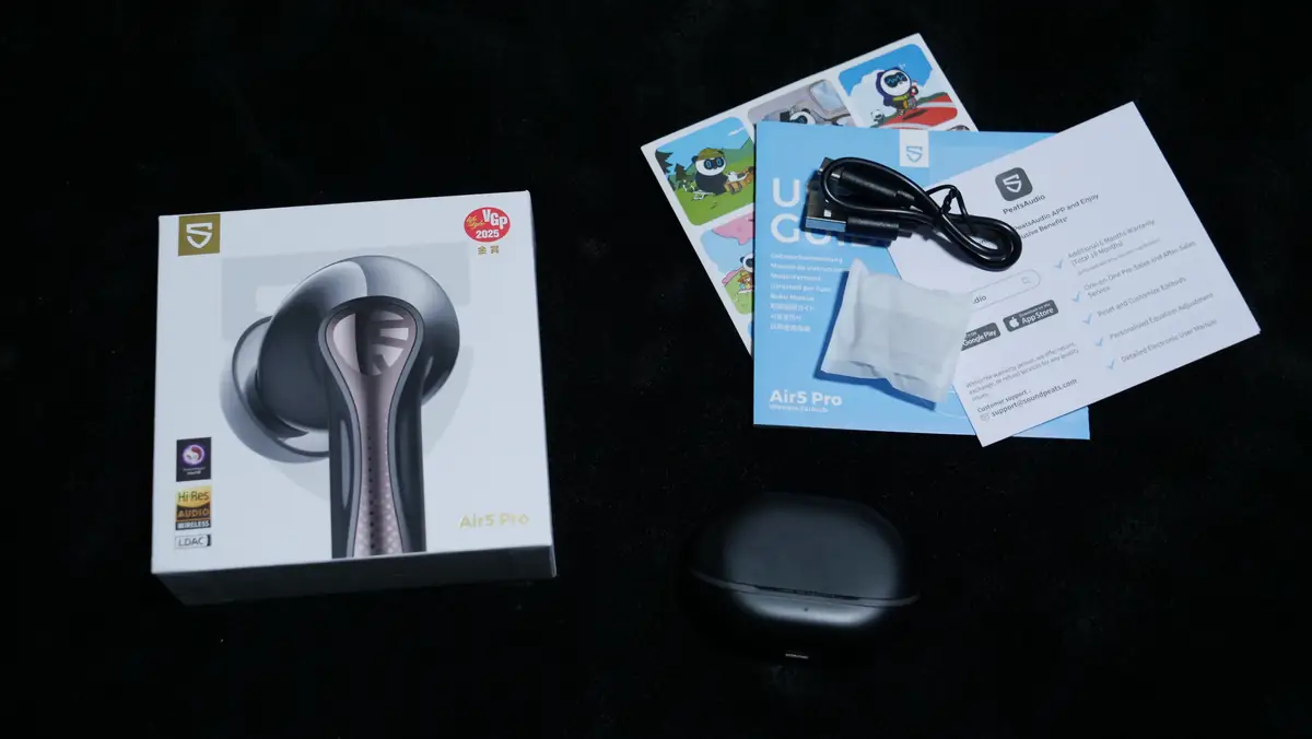 SOUNDPEATS Air5 Proの付属品