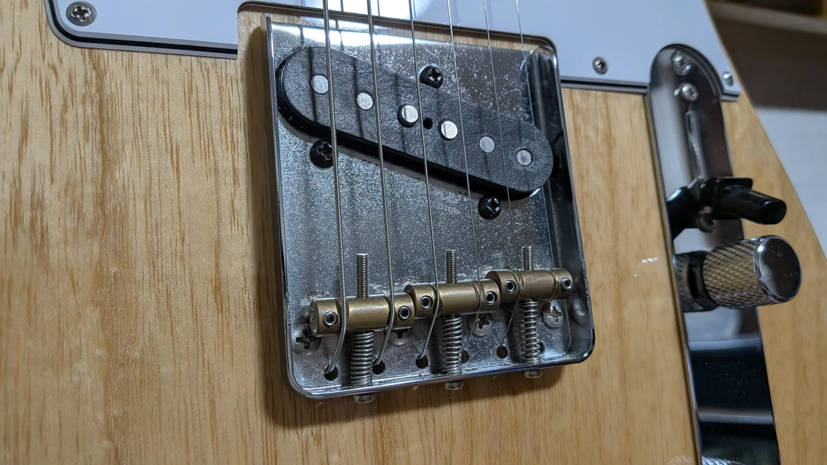 Pixel 9a 撮影した写真 金属のディティール