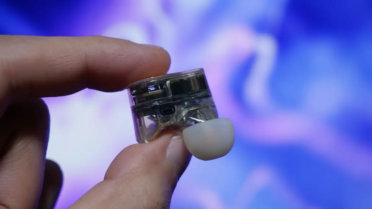 SOUNDPEATS H3 イヤホン本体のデザイン サイズ感