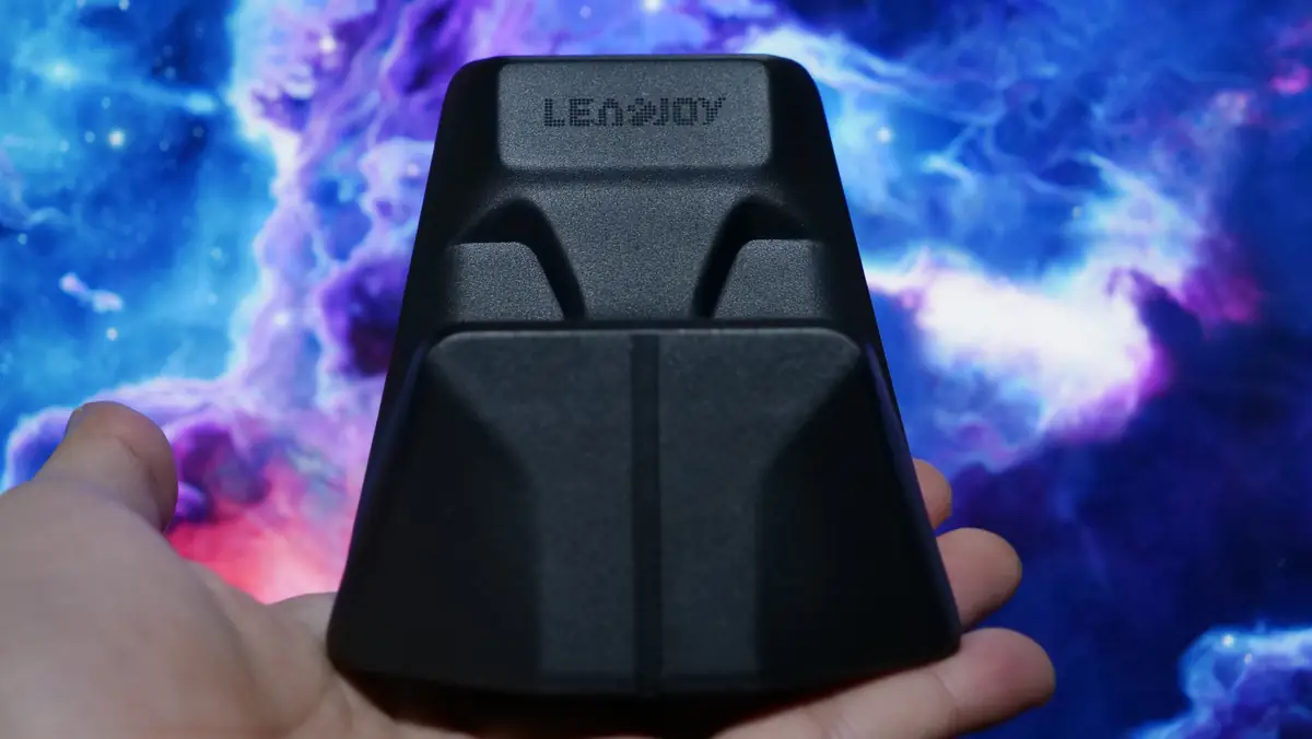 LEADJOY Xeno Plus コンボに付属する充電ドックの見た目・デザイン
