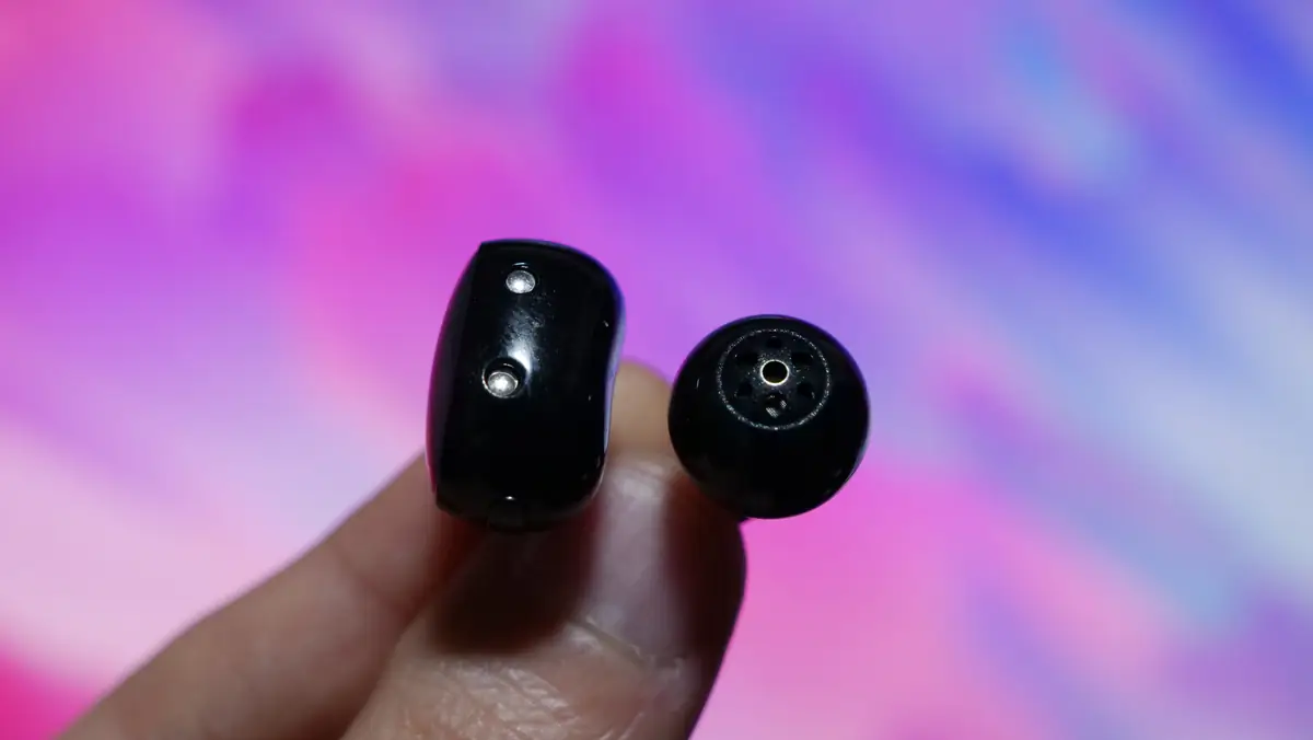 SOUNDPEATS UU2イヤーカフ イヤホン本体のスピーカー部分