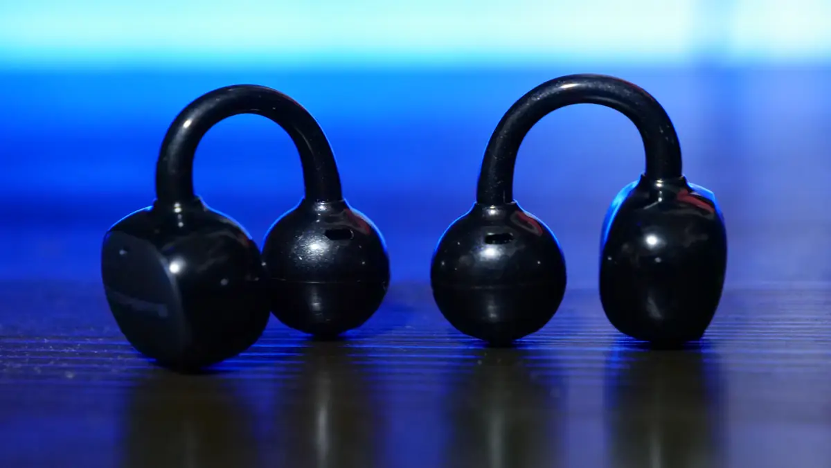 SOUNDPEATS UU2イヤーカフのイヤホンのデザインと見た目