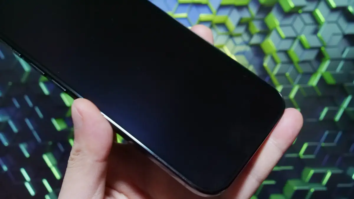ケース無し＆保護ガラス無しで使ったiPhone Air ディスプレイ