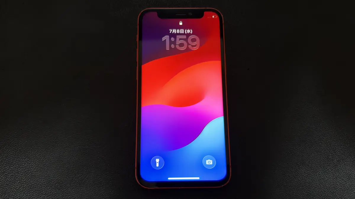 iPhone 12 mini ディスプレイとバッテリーを交換した後