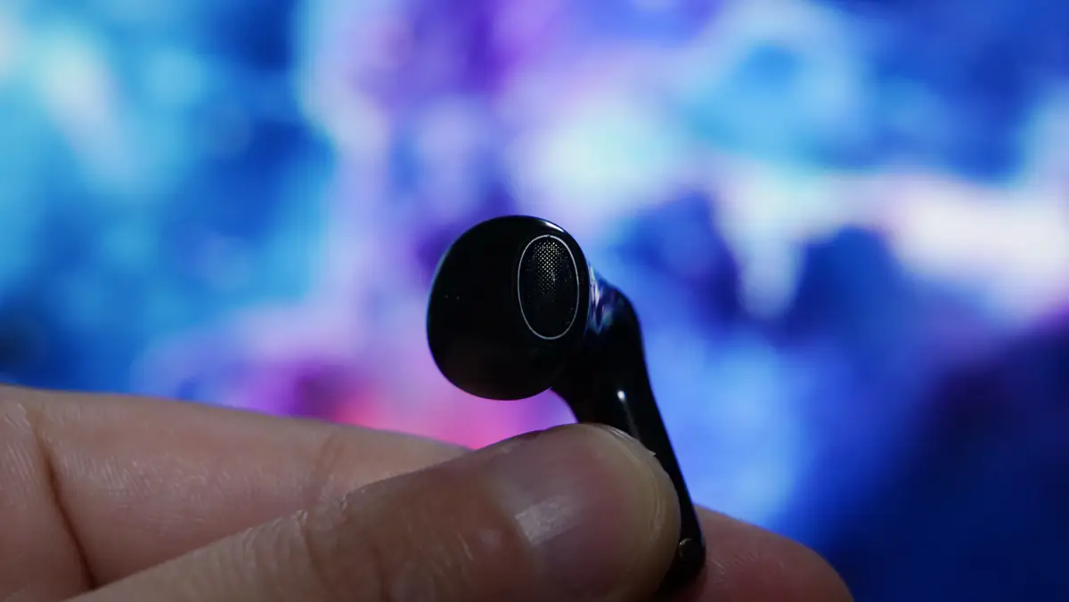 SOUNDPEATS Air6 HSのノズル部分 メッシュ