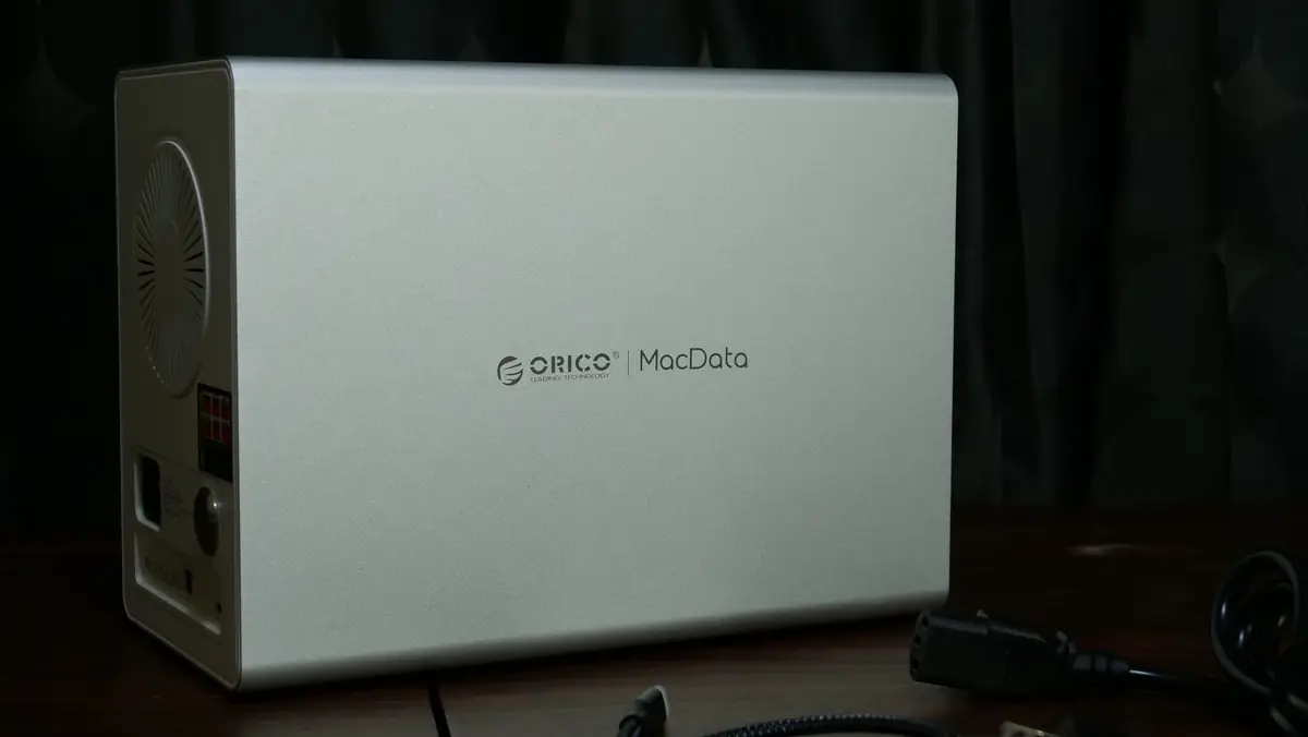 ORICO IT-9958RC3 PRO ハードドライブエンクロージャー本体 DAS