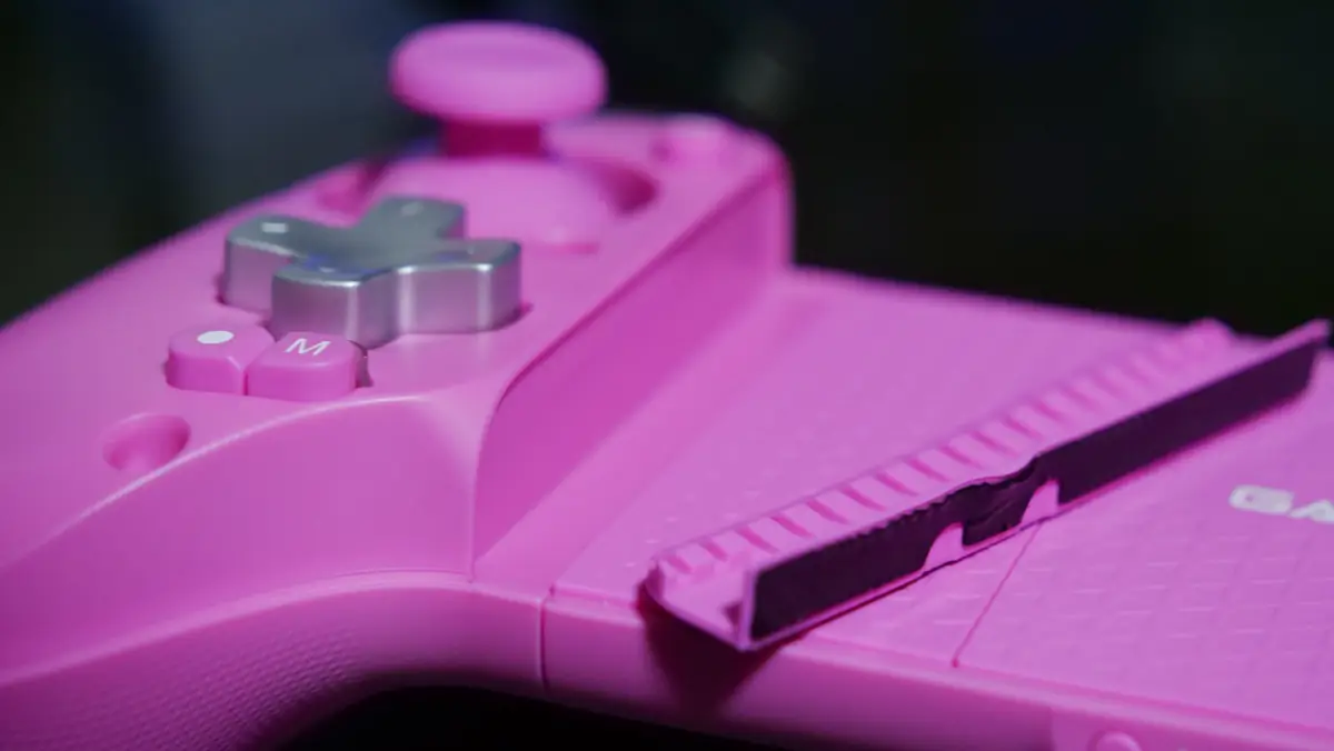 GameSir G8+ Fortnite Edition クッションを取り外した状態