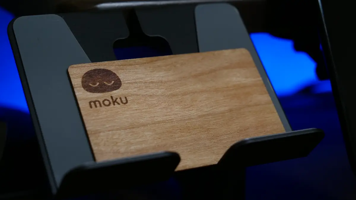 mokuカードのデザイン 正面